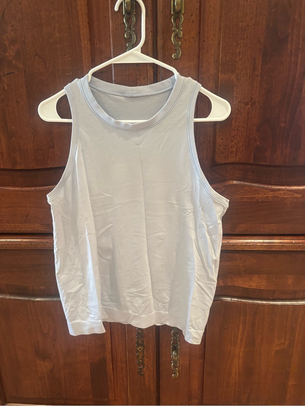 Lululemon swiftly relaxed tank
